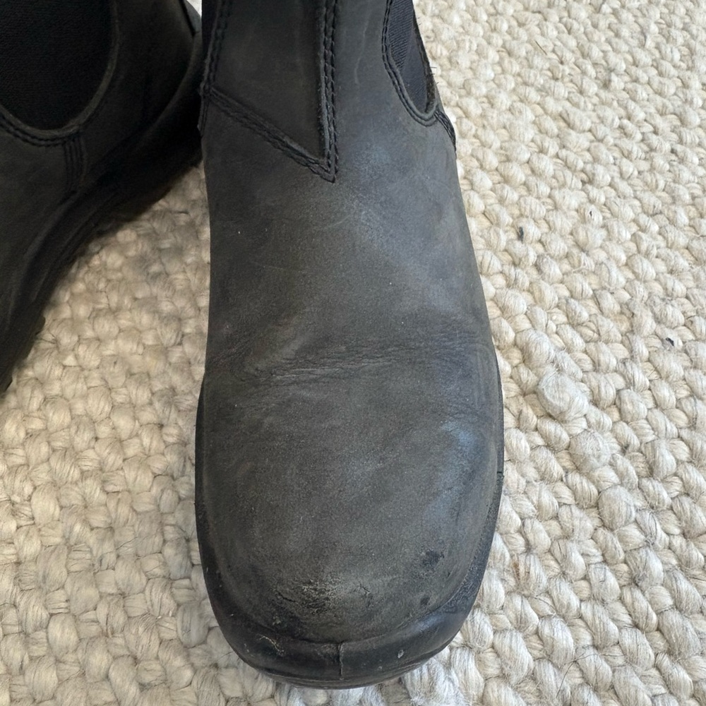 Blundstone Men's Black Steel Toe Work Boots - Picture 13 of 15